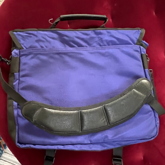 Like new large Patagonia shoulder bag - Picture 3 of 4